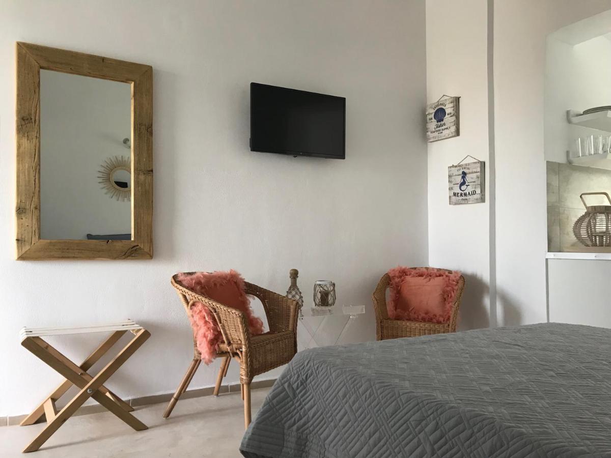 Bay View Villas Метони Екстериор снимка